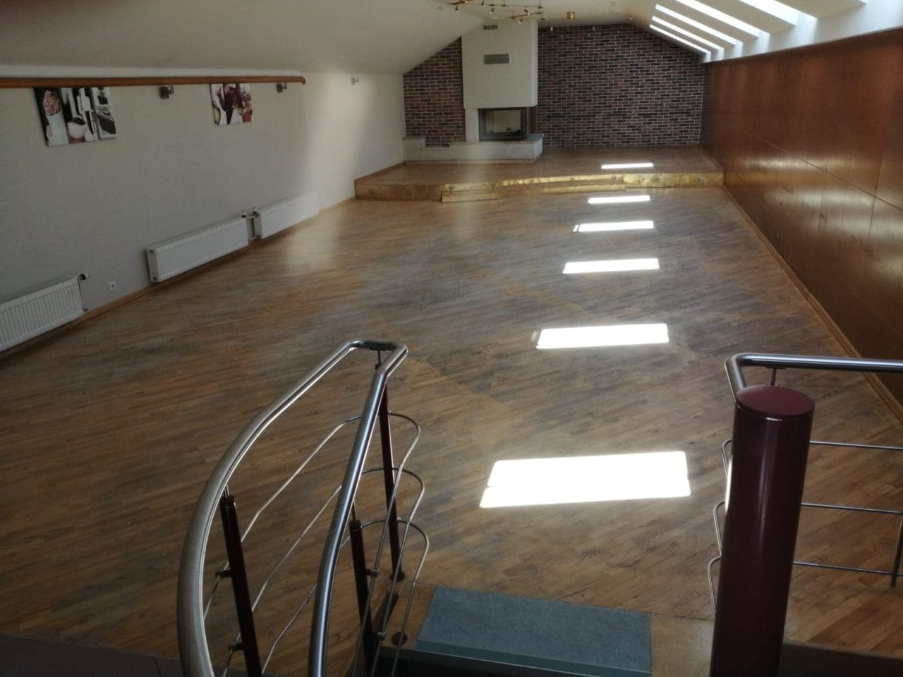 Grīdu izlīdzināšana un defektu novēršana